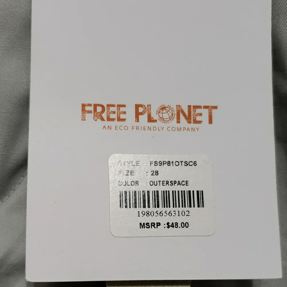 Free Planet Light Gray Men's Flat‎ Front Shorts